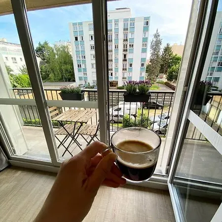 Airbnb To Remember بوندي